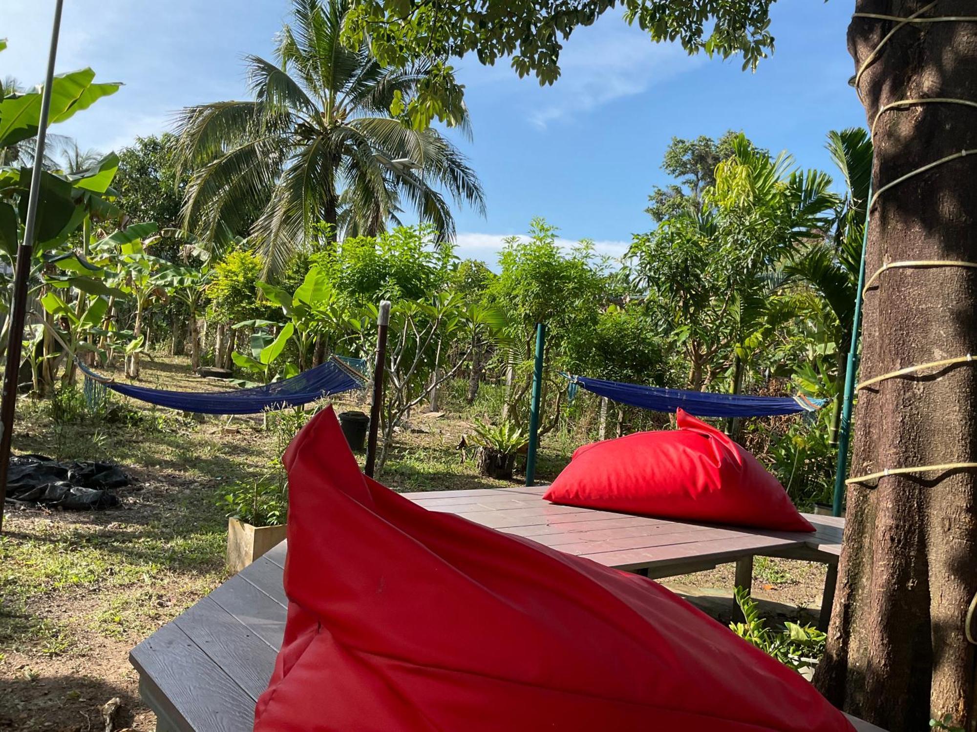 Wake Up @Lanta Hotel : Cafe Ko Lanta Kültér fotó