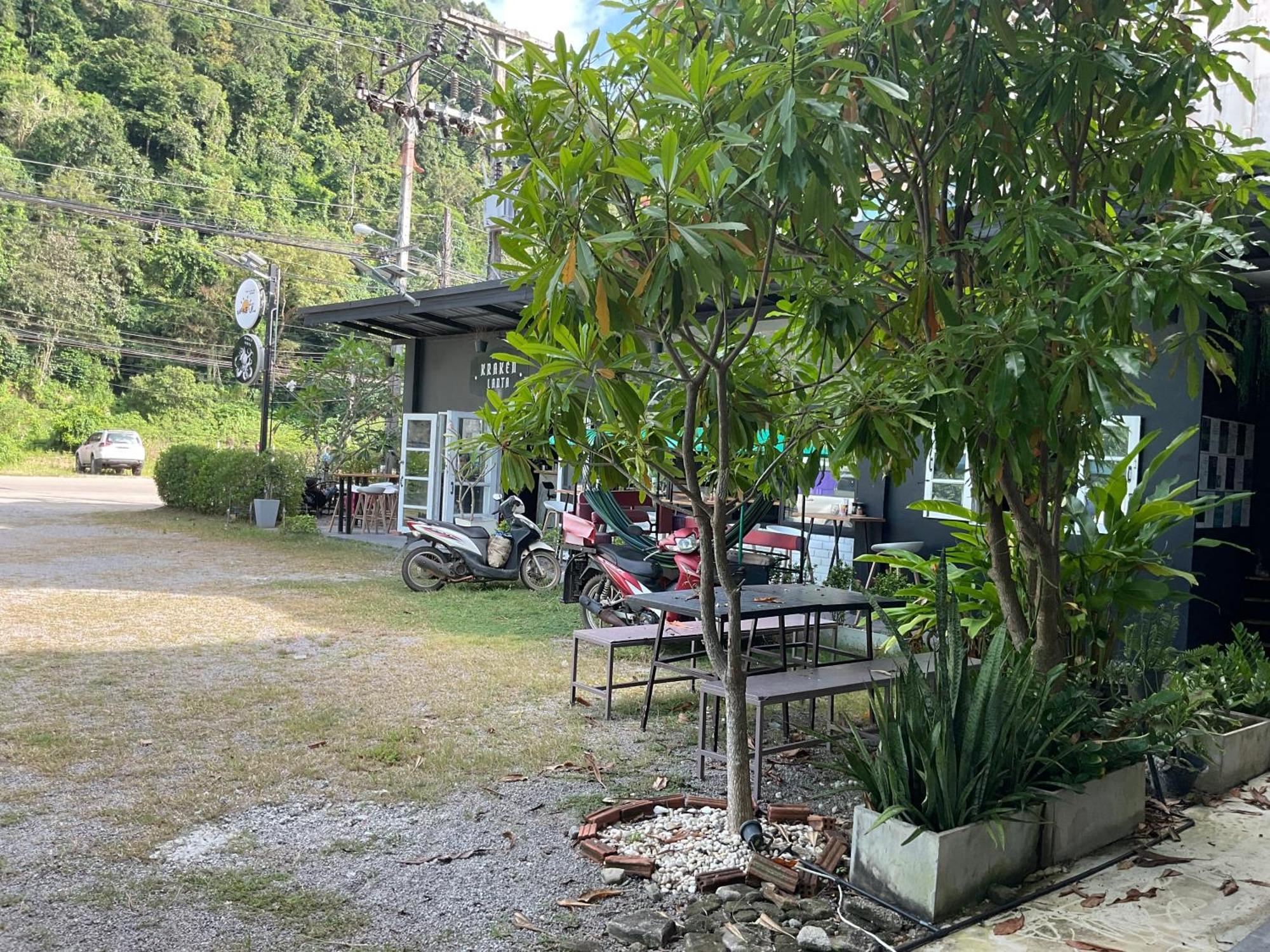 Wake Up @Lanta Hotel : Cafe Ko Lanta Kültér fotó